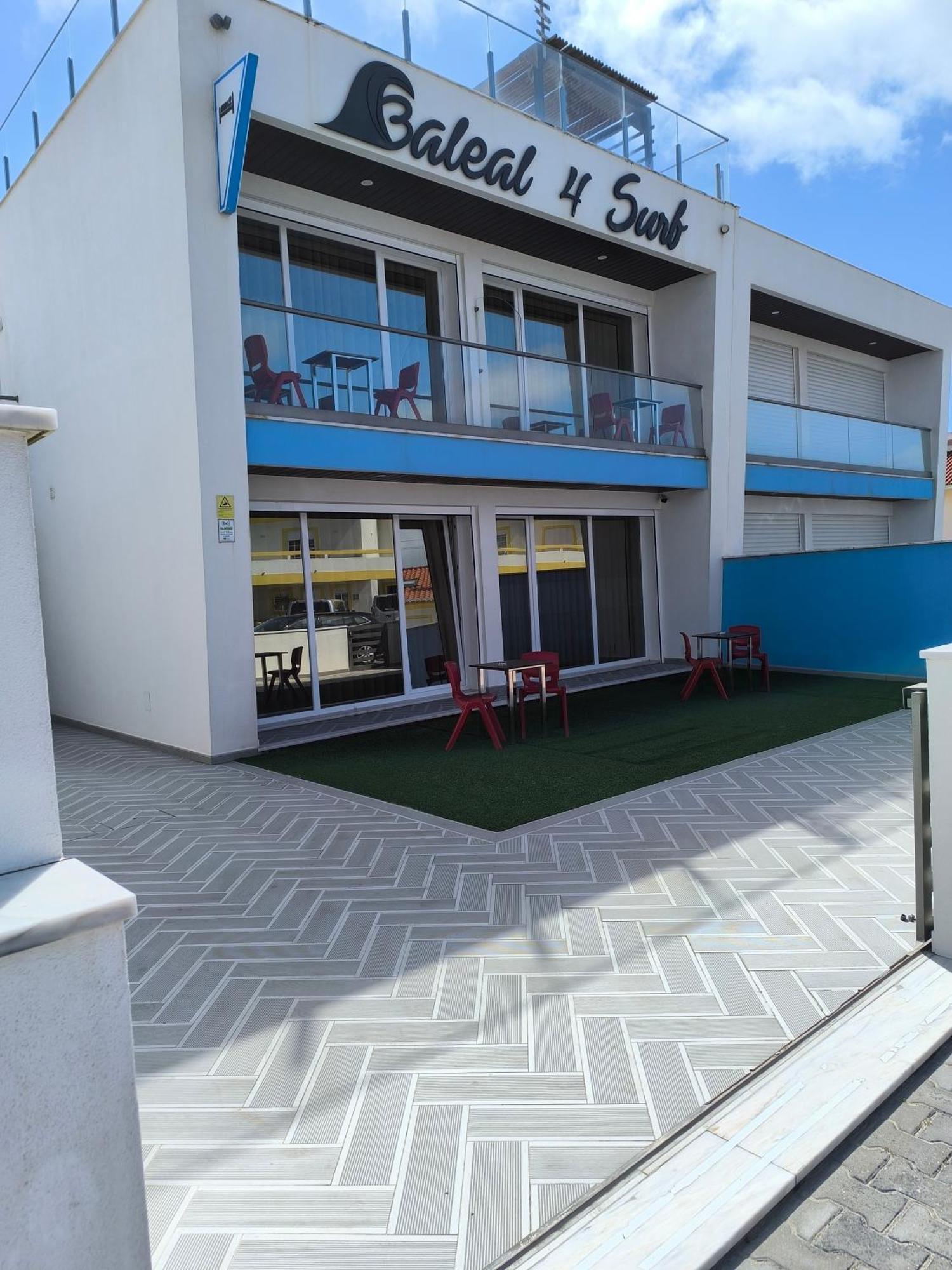 Baleal 4 Surf Hotel Exterior photo